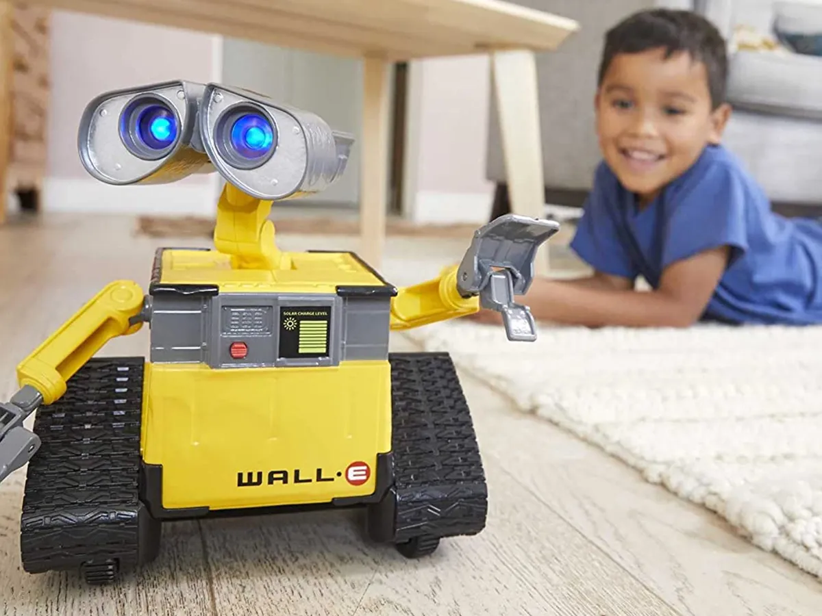 Amazing Robots for Fun and Learning