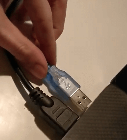 Connect Arduino with USB cable